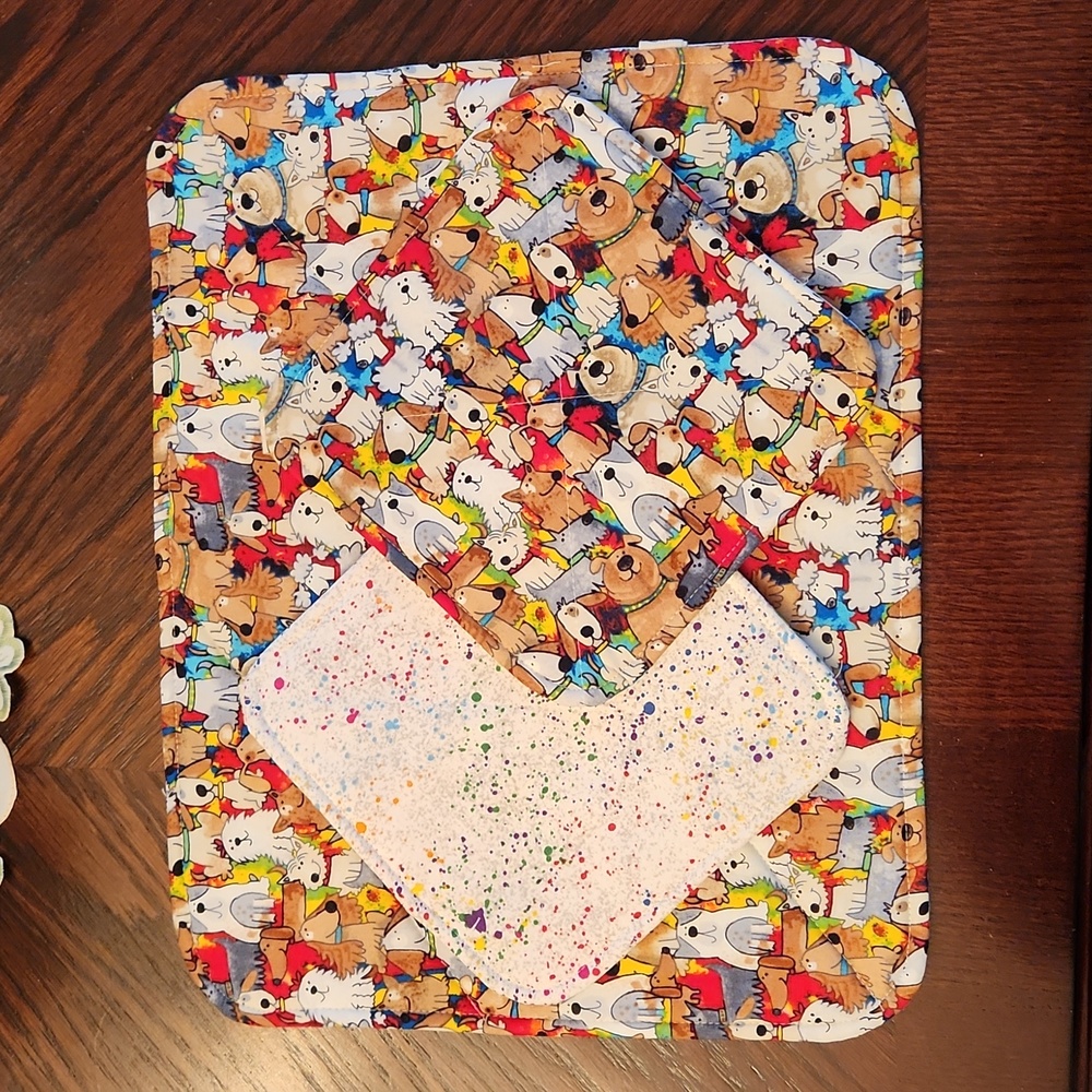 Handmade Table Hotpad & Potholders set.